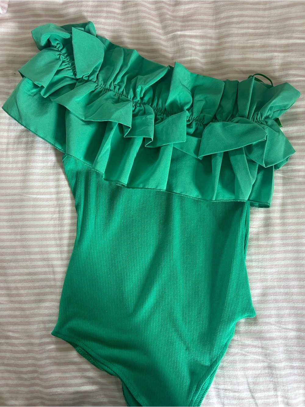 Women One-shoulder bodysuit with Ruffle Trim - Green